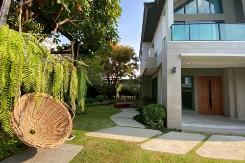 Maison à Lak Si, Bangkok, Thaïlande 4 chambres № 161641 - photo 8