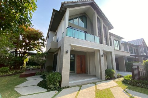 Maison à Lak Si, Bangkok, Thaïlande 4 chambres № 161641