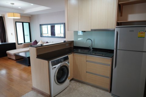 Studio dans le Condo à Sathon, Bangkok, Thaïlande  № 161642 - photo 3