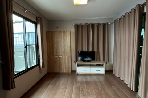 Maison à Bang Kaeo, Thaïlande 4 chambres № 139739 - photo 19