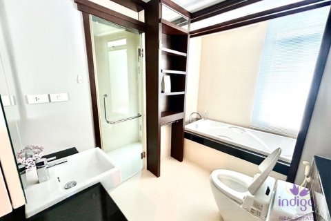 Condo in Chiang Mai, Thailand, 2 bedrooms  № 162653 - photo 22