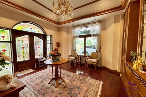 Вилла в Чиангмае, Таиланд с 4 спальнями  № 162655 - фото 4