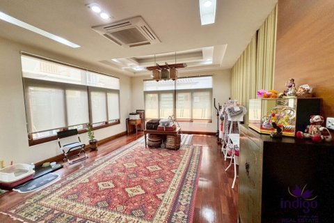 Вилла в Чиангмае, Таиланд с 4 спальнями  № 162655 - фото 10