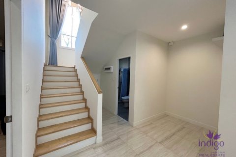 Maison à Chiang Mai, Thaïlande 4 chambres № 162651 - photo 25