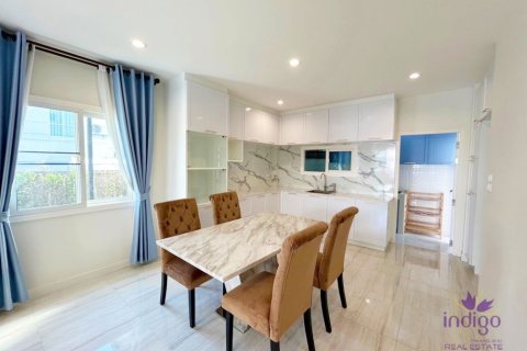 Maison à Chiang Mai, Thaïlande 4 chambres № 162651 - photo 4