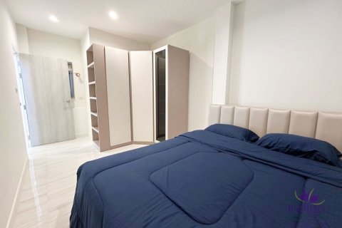 Maison à Chiang Mai, Thaïlande 4 chambres № 162651 - photo 14