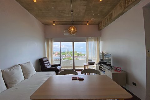 Condo in Hua Hin, Thailand, 1 bedroom  № 168305 - photo 12