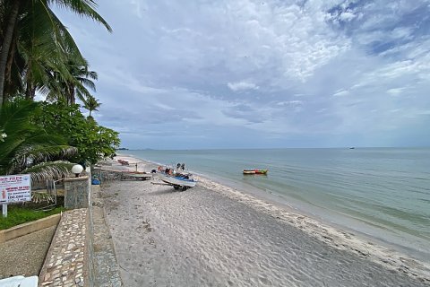 Condo in Hua Hin, Thailand, 2 bedrooms  № 168303 - photo 7