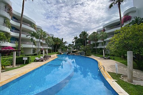 Condo in Hua Hin, Thailand, 2 bedrooms  № 168303 - photo 4