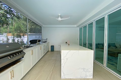 Villa in Hua Hin, Thailand 4 bedrooms № 168304 - photo 10