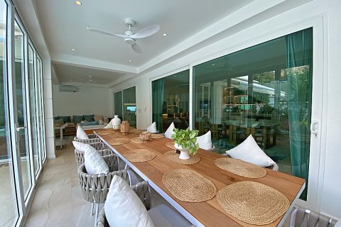 Villa in Hua Hin, Thailand 4 bedrooms № 168304 - photo 12