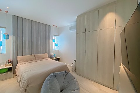 Villa in Hua Hin, Thailand 4 bedrooms № 168304 - photo 27