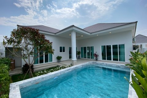 Villa in Hua Hin, Thailand 3 bedrooms № 168266