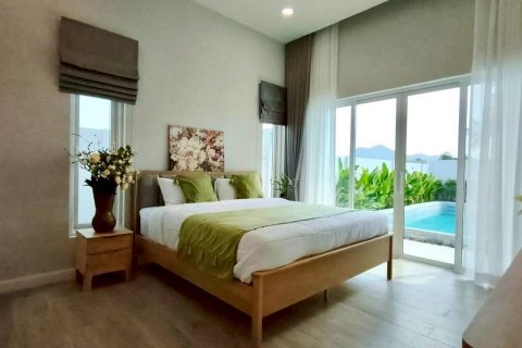 Villa in Hua Hin, Thailand 3 bedrooms № 168266 - photo 16