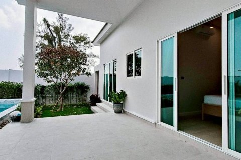 Villa in Hua Hin, Thailand 3 bedrooms № 168266 - photo 23