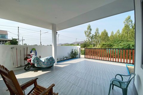 Villa in Hua Hin, Thailand 3 bedrooms № 168269 - photo 6