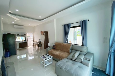 Villa in Hua Hin, Thailand 3 bedrooms № 168269 - photo 11