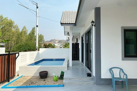 Villa in Hua Hin, Thailand 3 bedrooms № 168269 - photo 9