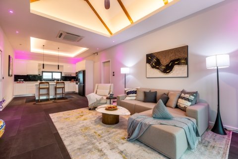 Villa in Hua Hin, Thailand 3 bedrooms № 168267 - photo 9