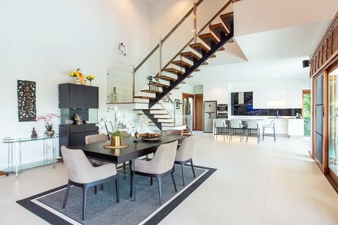 Villa in Hua Hin, Thailand 4 bedrooms № 168268 - photo 11