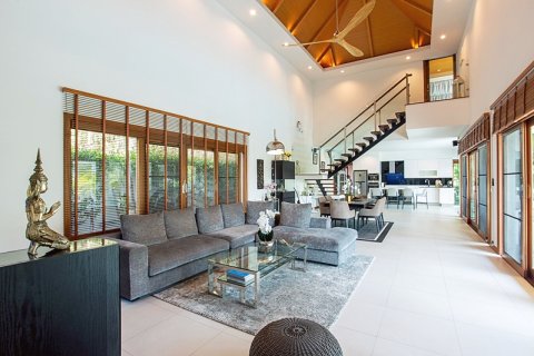 Villa in Hua Hin, Thailand 4 bedrooms № 168268 - photo 18