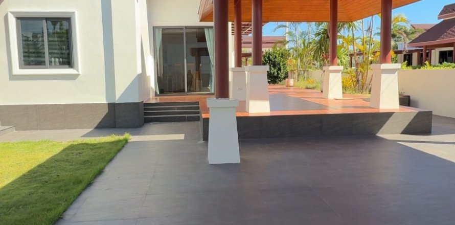 Вилла в Хуа Хине, Таиланд с 2 спальнями № 163337