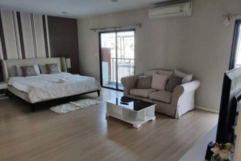 Condo à Pathum Wan, Bangkok, Thaïlande, 3 chambres № 163342 - photo 5