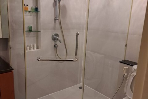 Condo in Sathon, Bangkok, Thailand, 2 bedrooms  № 163336 - photo 9