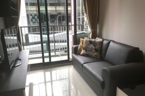 Studio in the Condo in Khlong Toei, Bangkok, Thailand  № 163341 - photo 2