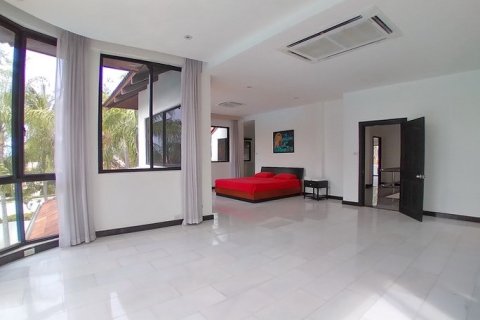 Haus in Pattaya, Thailand 10 Schlafzimmer № 223119 - Foto 13