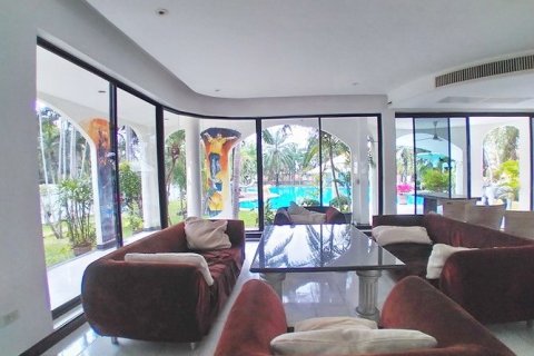 Haus in Pattaya, Thailand 10 Schlafzimmer № 223119 - Foto 6