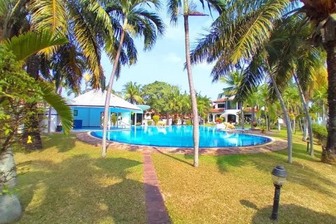Haus in Pattaya, Thailand 10 Schlafzimmer № 223119 - Foto 3