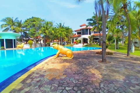 Haus in Pattaya, Thailand 10 Schlafzimmer № 223119 - Foto 19