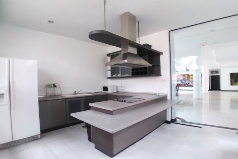 Haus in Pattaya, Thailand 10 Schlafzimmer № 223119 - Foto 10