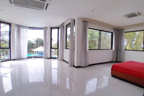 Haus in Pattaya, Thailand 10 Schlafzimmer № 223119 - Foto 12