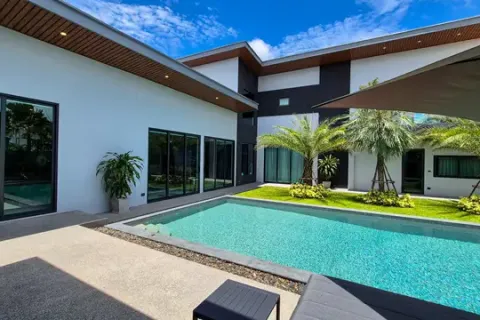 Haus in Pattaya, Thailand 6 Schlafzimmer № 223117