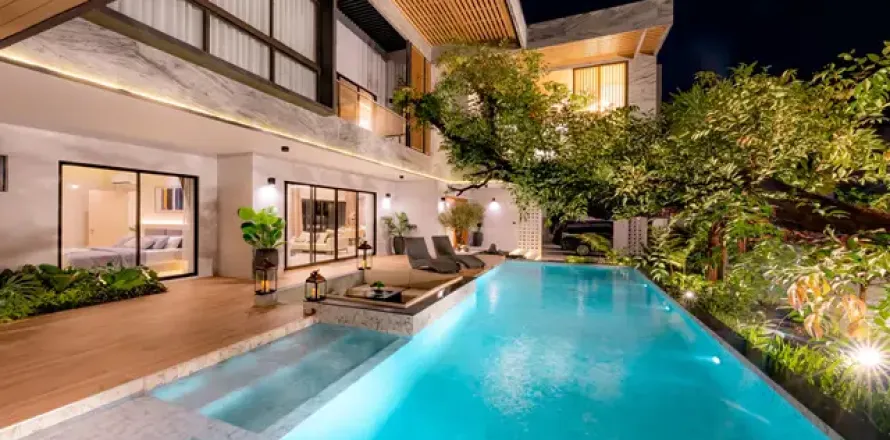 Haus in Pattaya, Thailand 4 Schlafzimmer № 223120