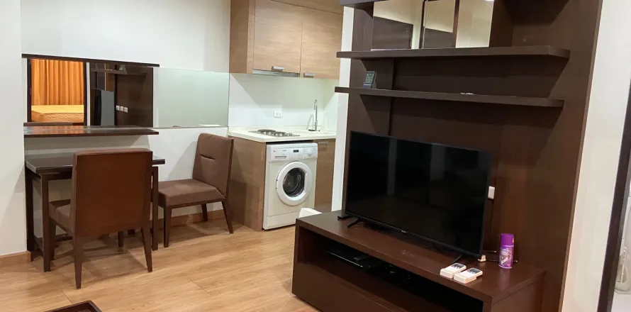 Студия в кондо в Клонг Тоэй, Бангкок, Таиланд № 158559