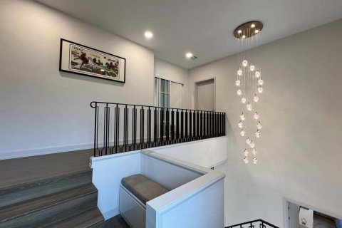 Дом в Сапхансунге, Бангкок, Таиланд с 4 спальнями  № 158557 - фото 21