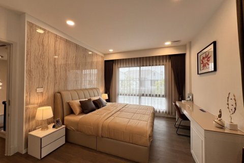 Дом в Сапхансунге, Бангкок, Таиланд с 4 спальнями  № 158557 - фото 23