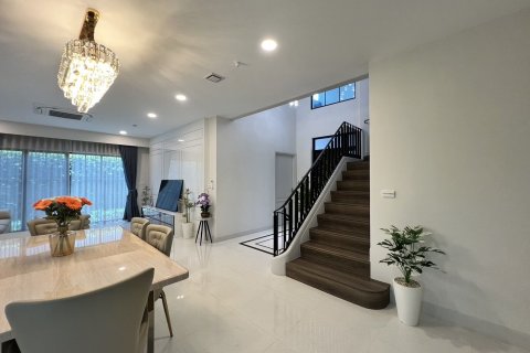 Дом в Сапхансунге, Бангкок, Таиланд с 4 спальнями  № 158557 - фото 14