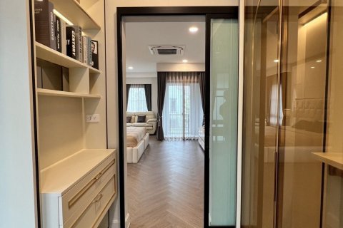 Дом в Сапхансунге, Бангкок, Таиланд с 4 спальнями  № 158557 - фото 22