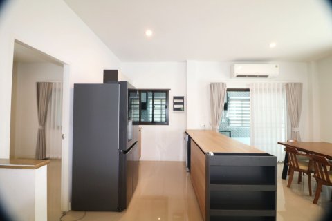 Дом в Удонтхани, Таиланд с 4 спальнями  № 158558 - фото 4