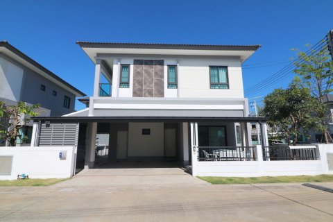 Дом в Удонтхани, Таиланд с 4 спальнями  № 158558