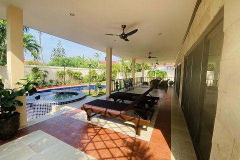 Вилла в Хуа Хине, Таиланд с 3 спальнями № 144850 - фото 6