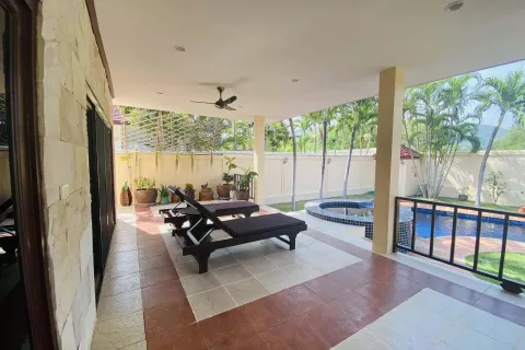 Вилла в Хуа Хине, Таиланд с 3 спальнями № 144850 - фото 5