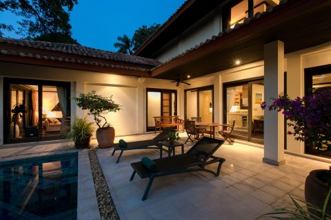 House in Phuket, Thailand 3 bedrooms № 144853 - photo 24
