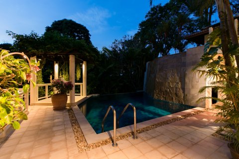 House in Phuket, Thailand 3 bedrooms № 144853 - photo 26