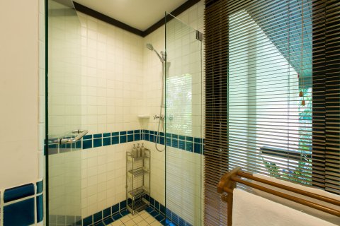 House in Phuket, Thailand 3 bedrooms № 144853 - photo 10