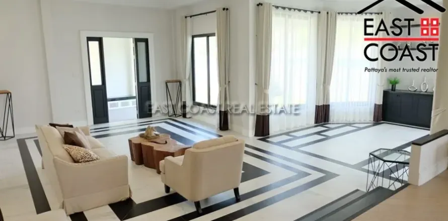 Haus in Pattaya, Thailand 3 Schlafzimmer № 213823